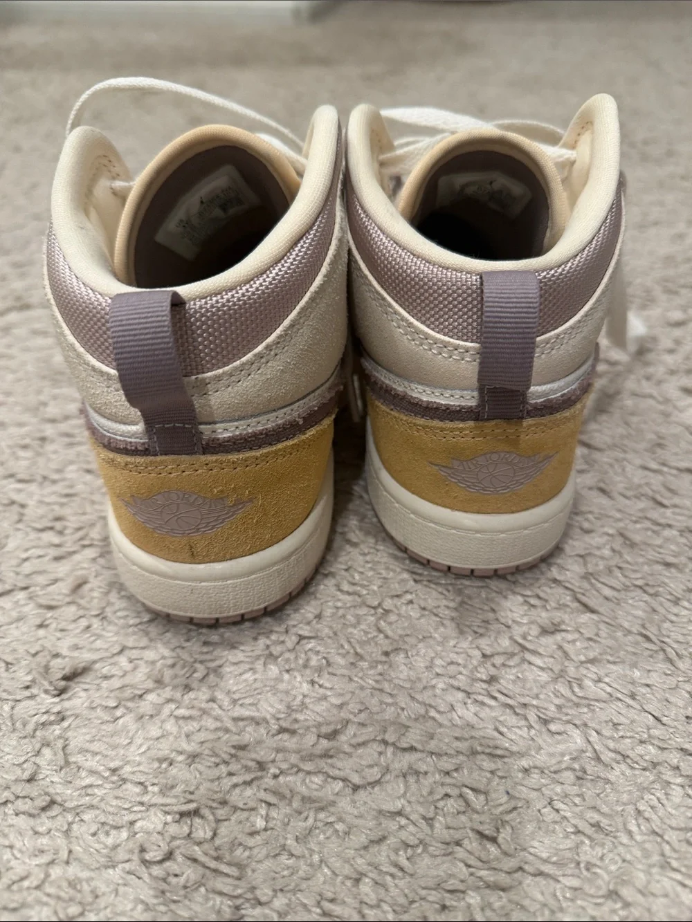 Jordan stylish mid